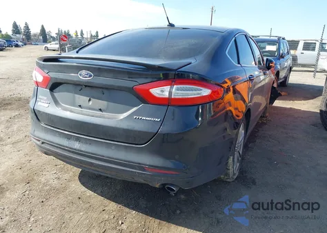 2016 Ford Fusion Energi Titanium from USA, damaged, VIN 3FA6P0SU8GR157619